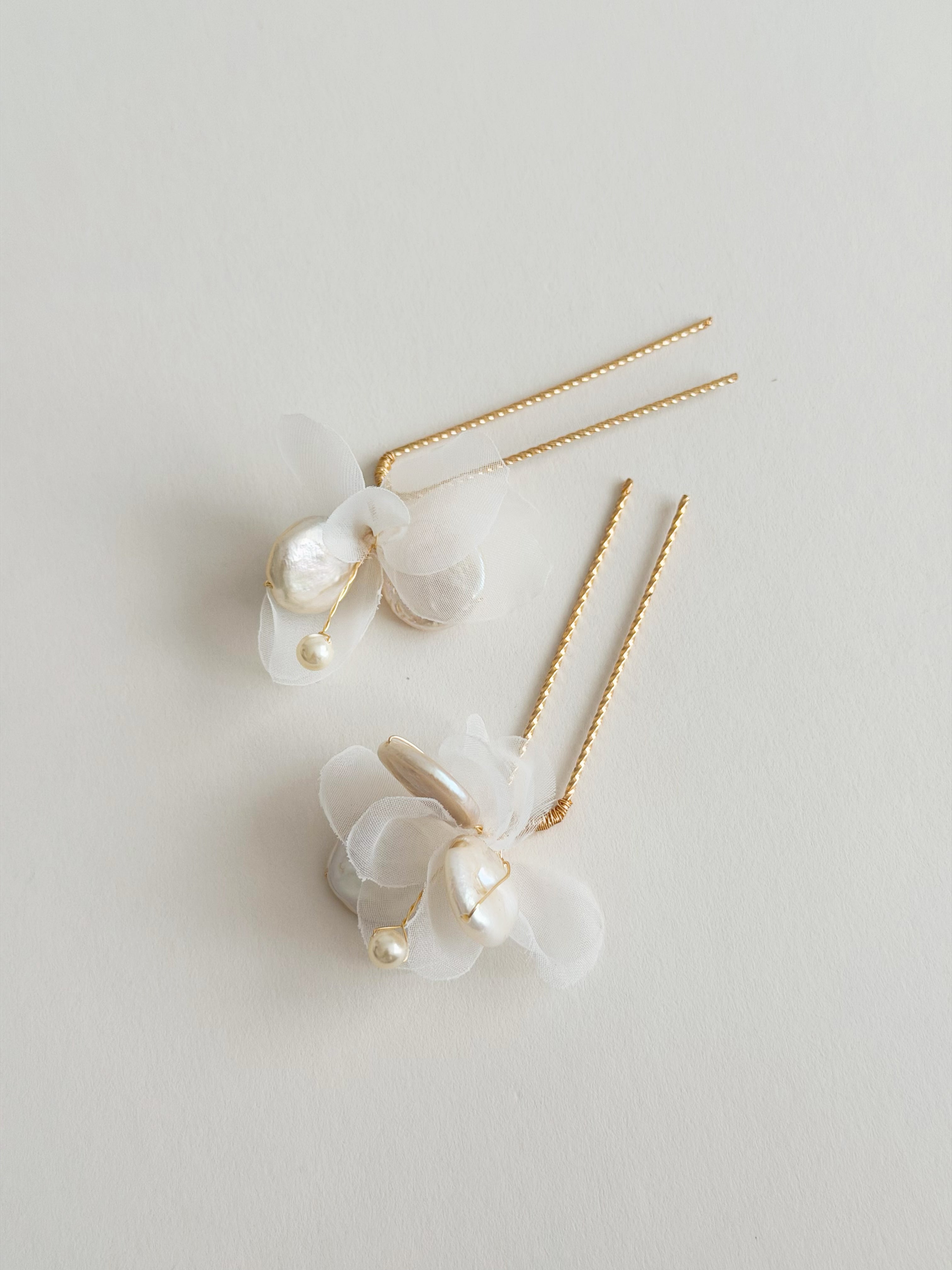 Chiffon Pearl Hair Pins