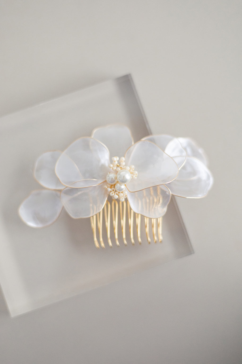 Orchid Comb
