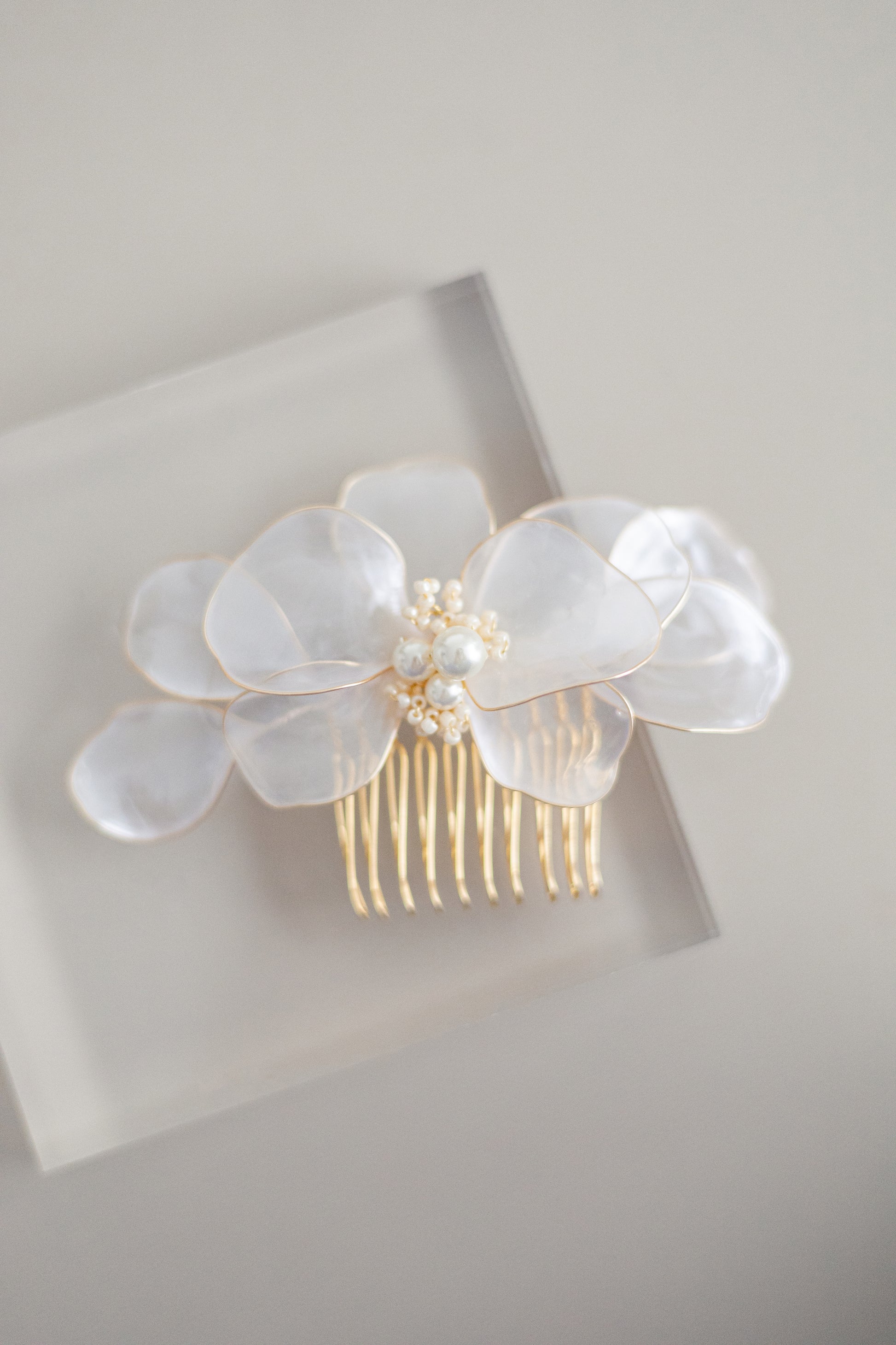 Orchid Comb