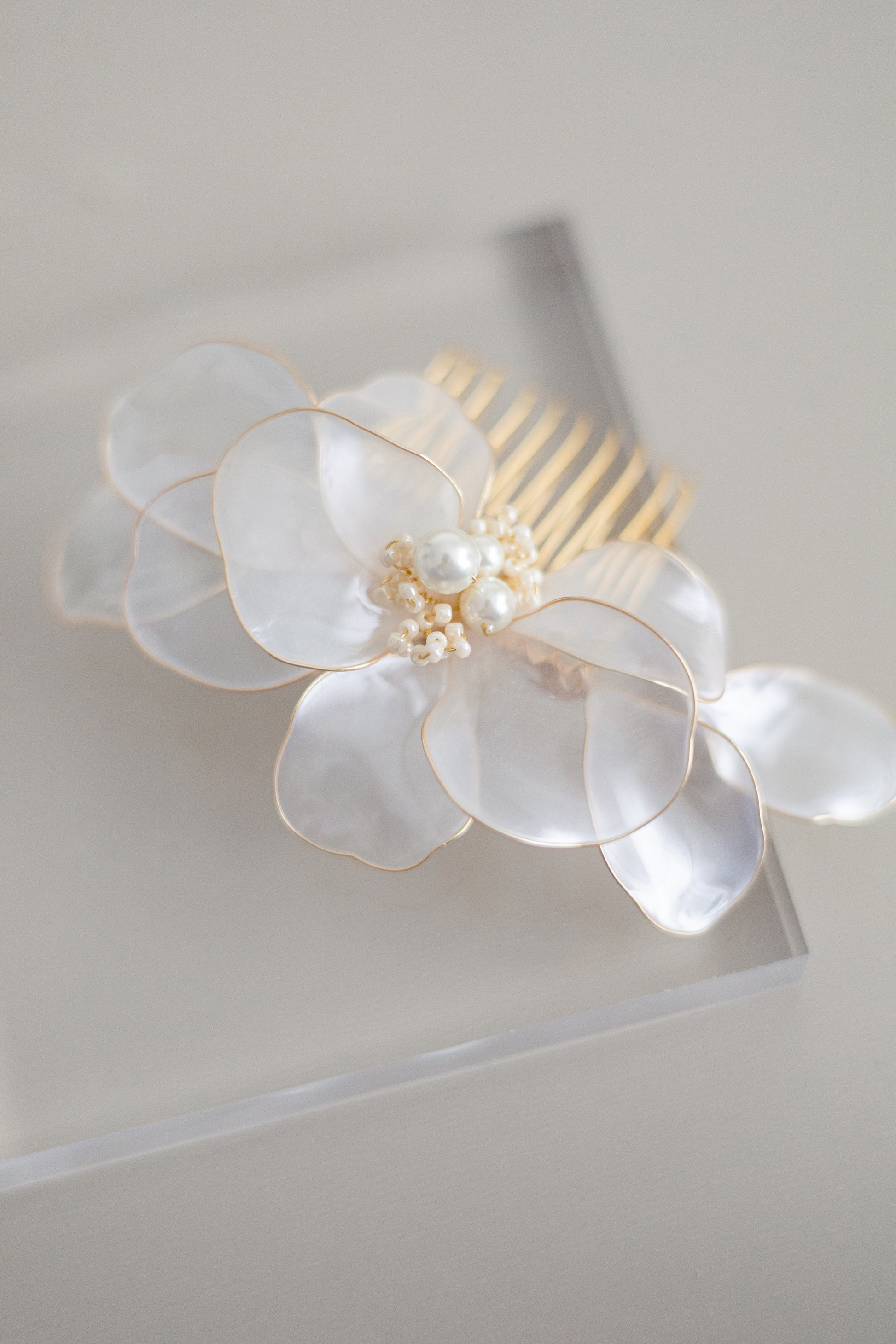 Orchid Comb