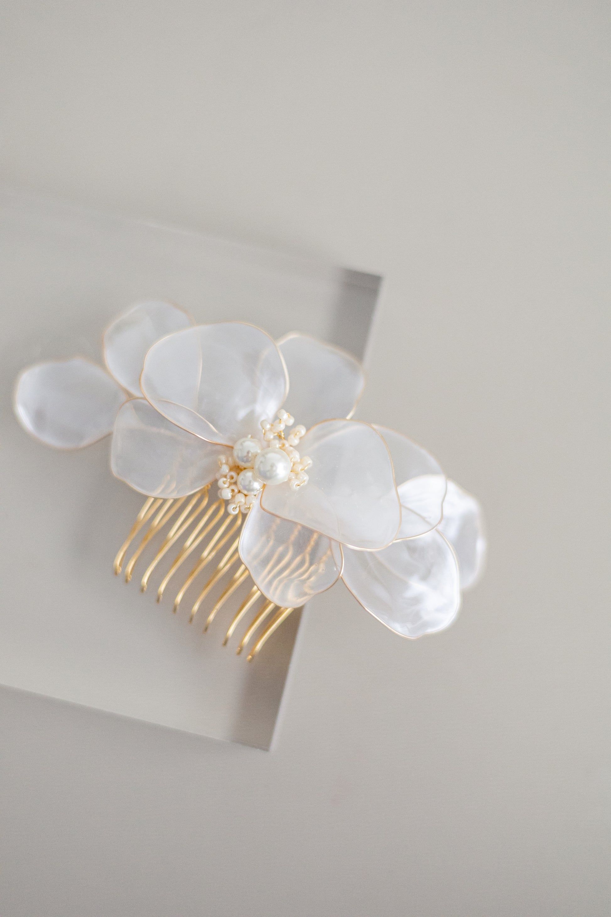Orchid Comb