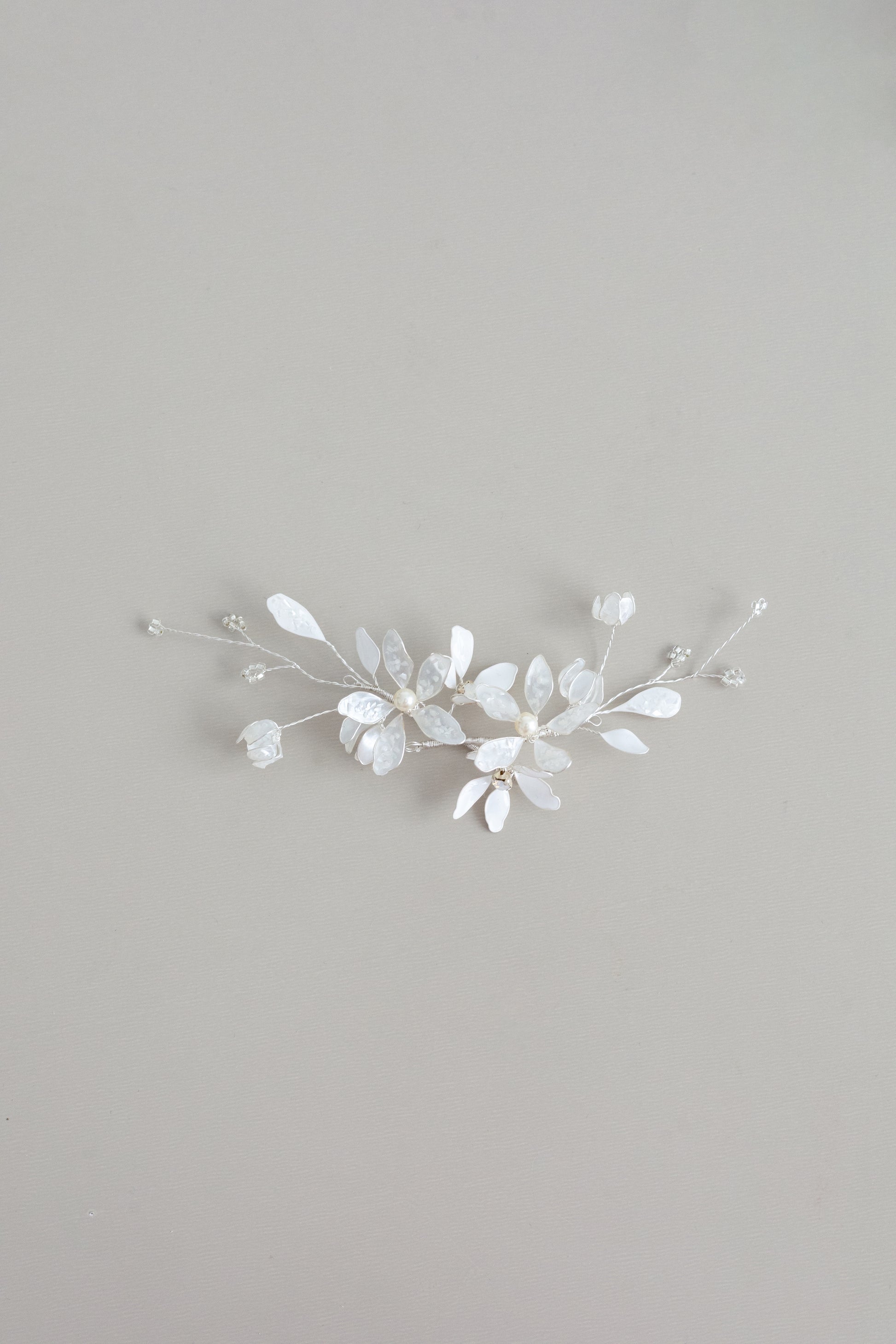 White Blossom Vine