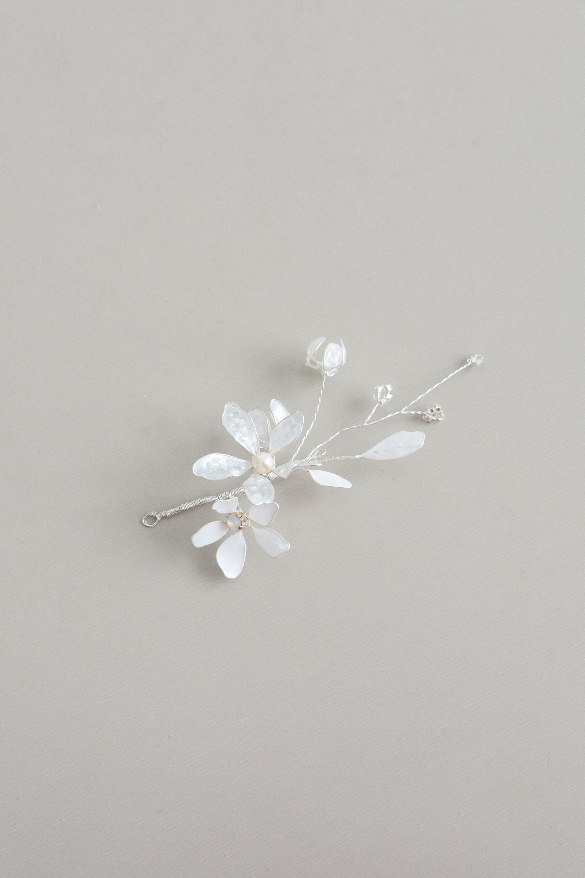 White Blossom Vine
